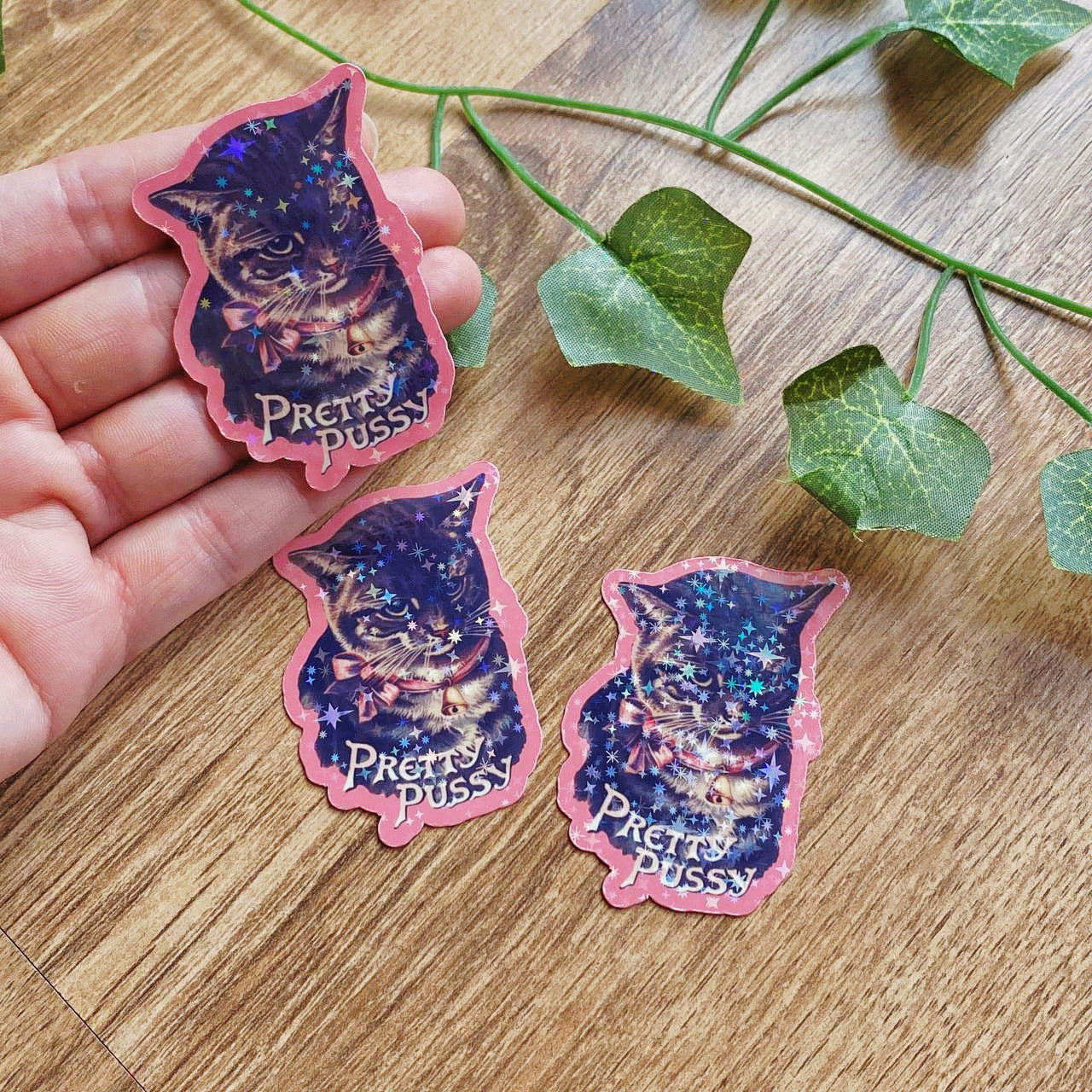 1950s Pretty P*ssy Cat Glitter Sticker, Ephemera Art Decal, Vintage Kitty Sticker, Funny Looking Cat
