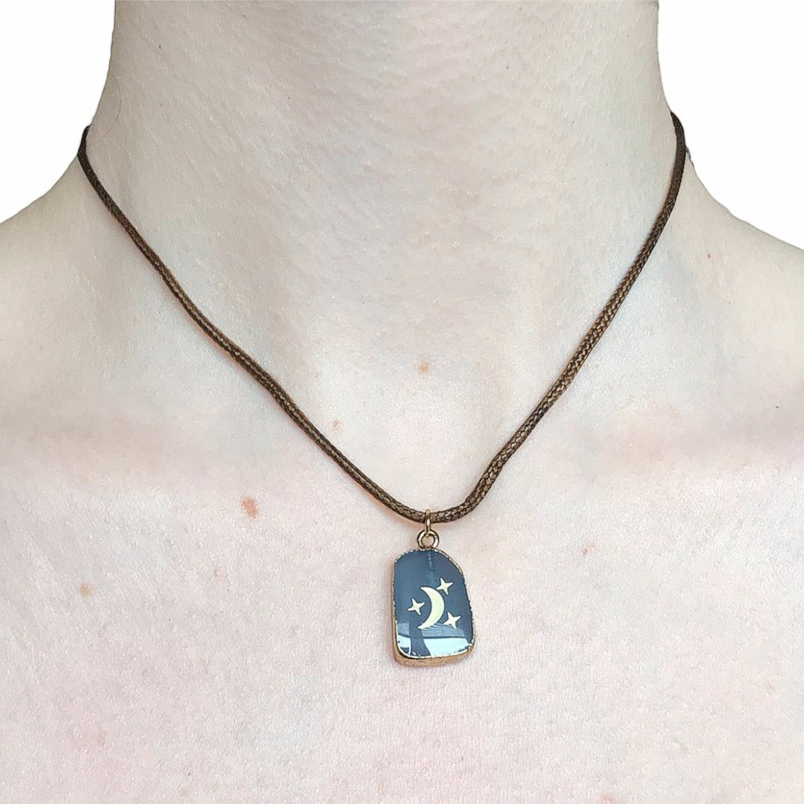 Whimsigoth Blue Agate Moon Necklace - Louisenkind