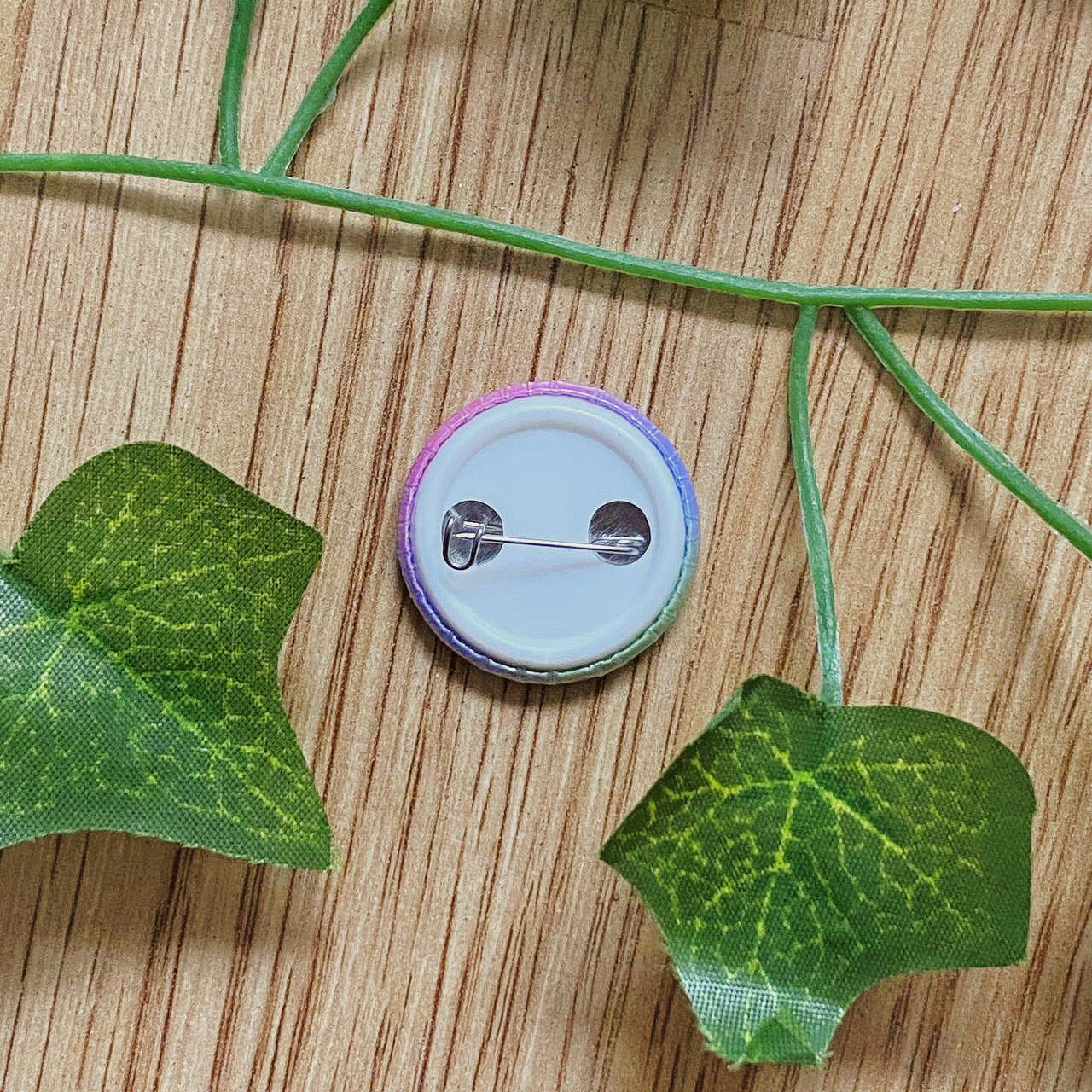 Vintage Holographic Alien Button Pin | Psychedelic Art | Trippy | 420 | 25 mm 1” Pinback Buttons | Whimsigoth Jewelry