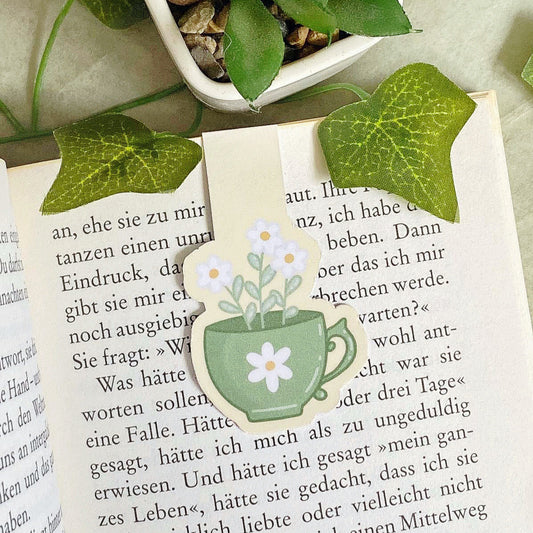 Magnetic Flower Cup Bookmark | Cottagecore Bookmarks | Book Lover Gifts | Reading Accessories